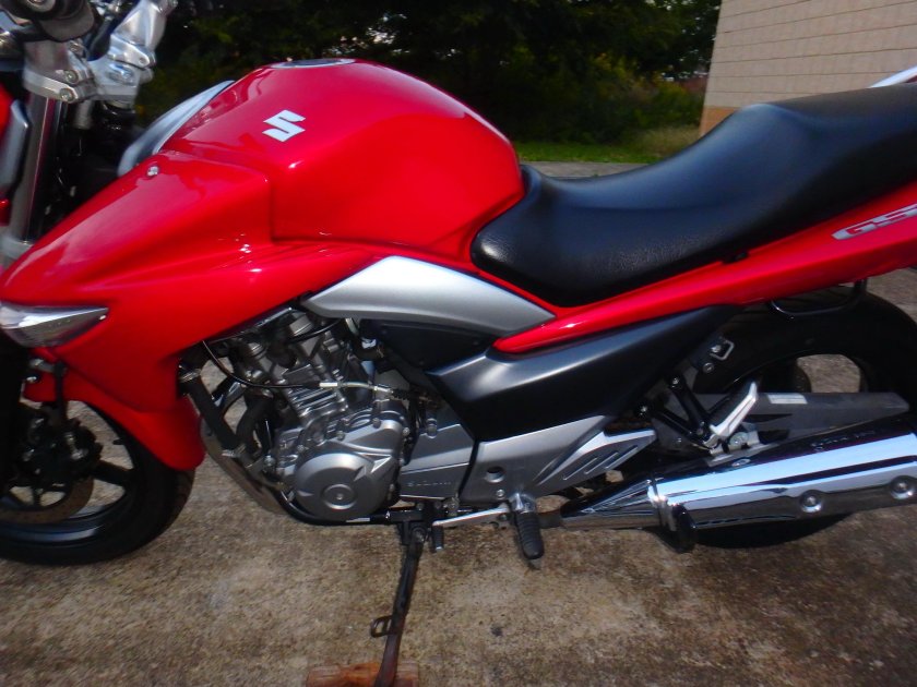 Мотоцикл suzuki