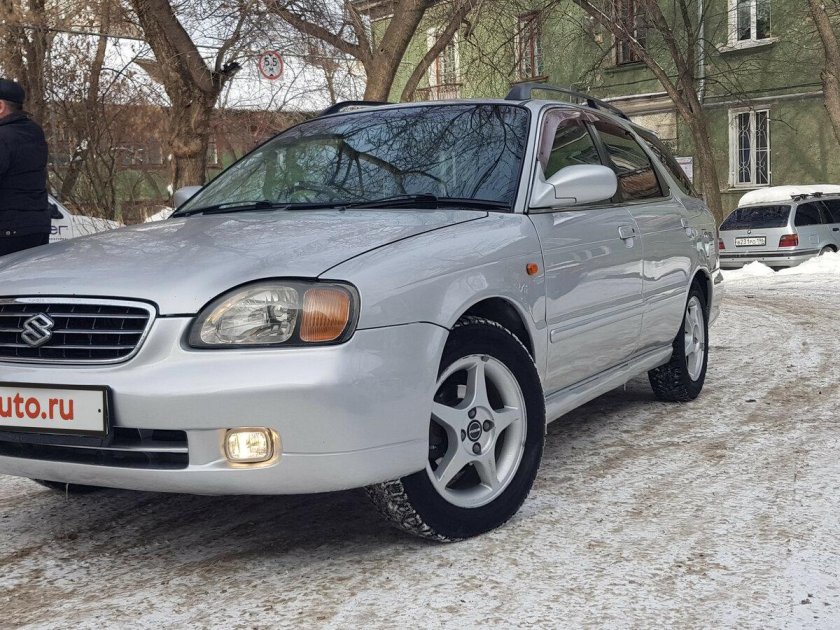 Сузуки Култус 2000