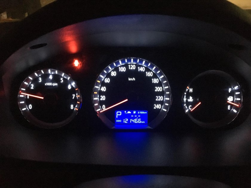 Панель приборов Hyundai Sonata NF