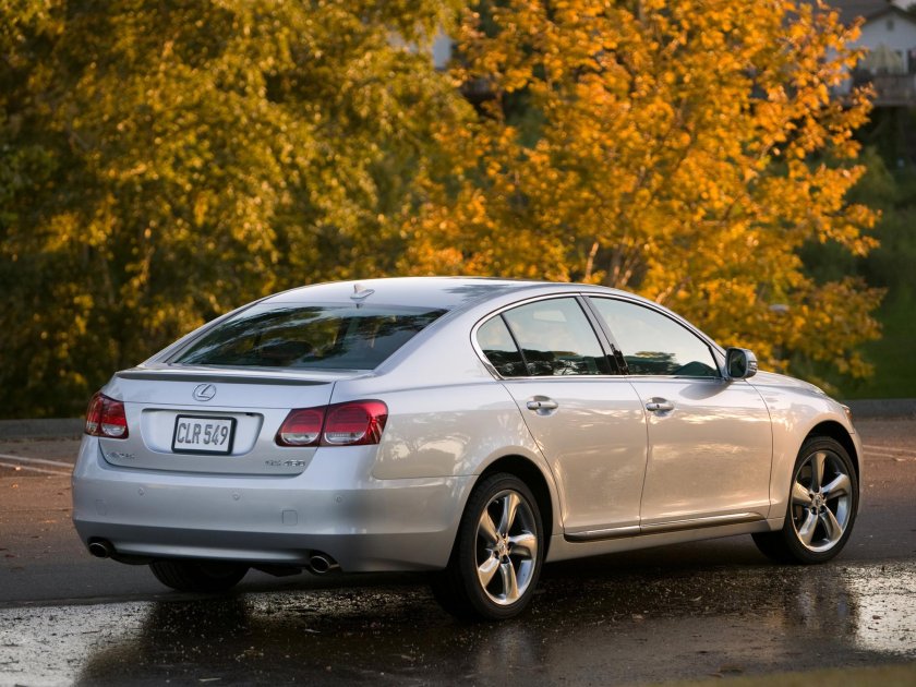 Lexus GS 460