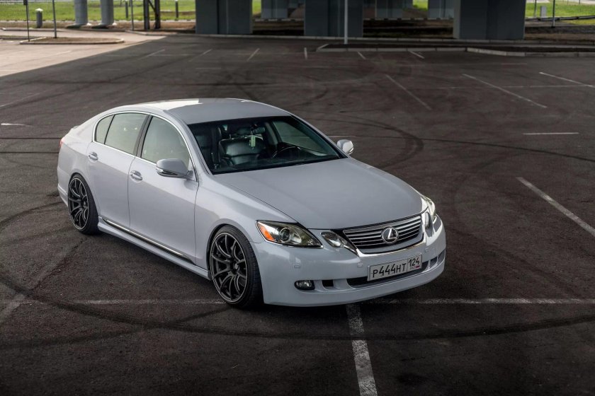 Лексус GS 460 белый