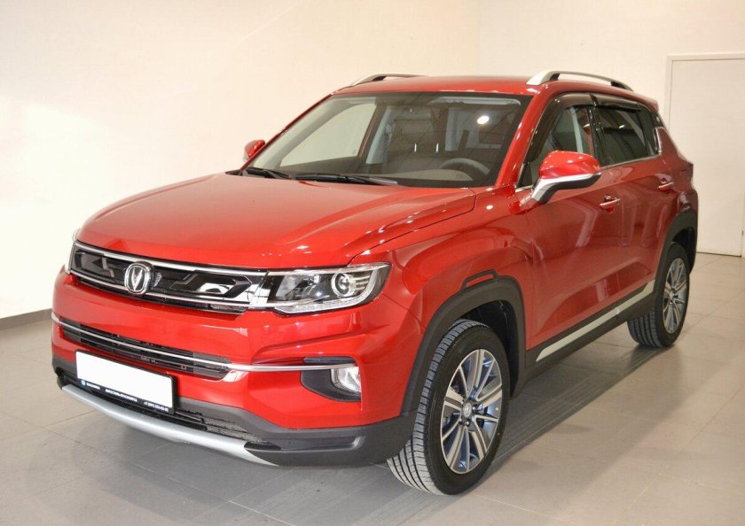 Чанган ЦС 35 плюс красный