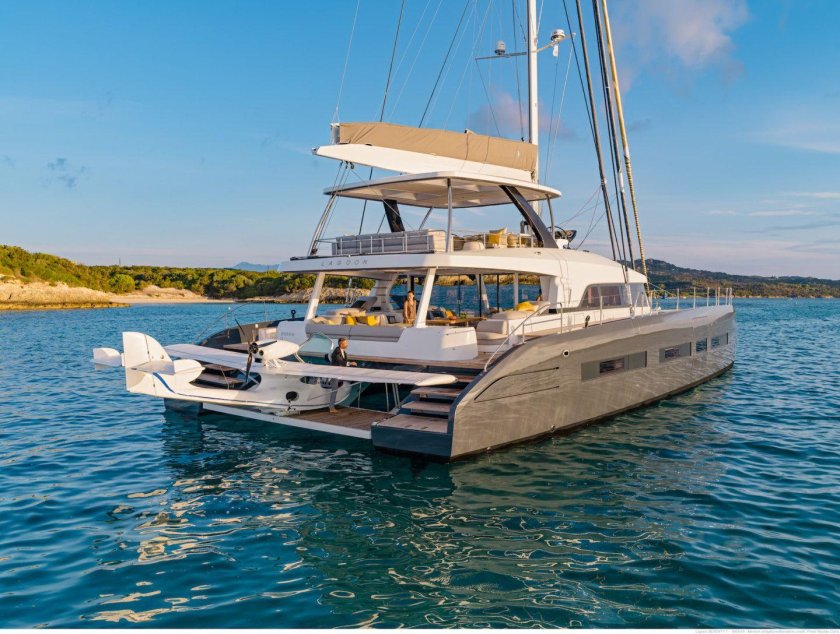 Катамаран Lagoon Seventy 7