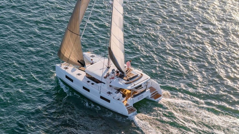 Катамаран Lagoon 46