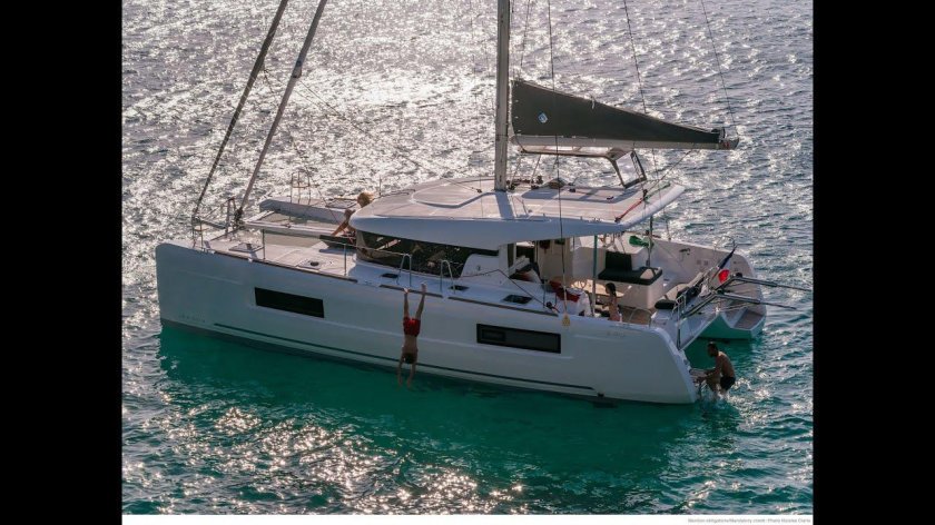 Катамаран Lagoon 40