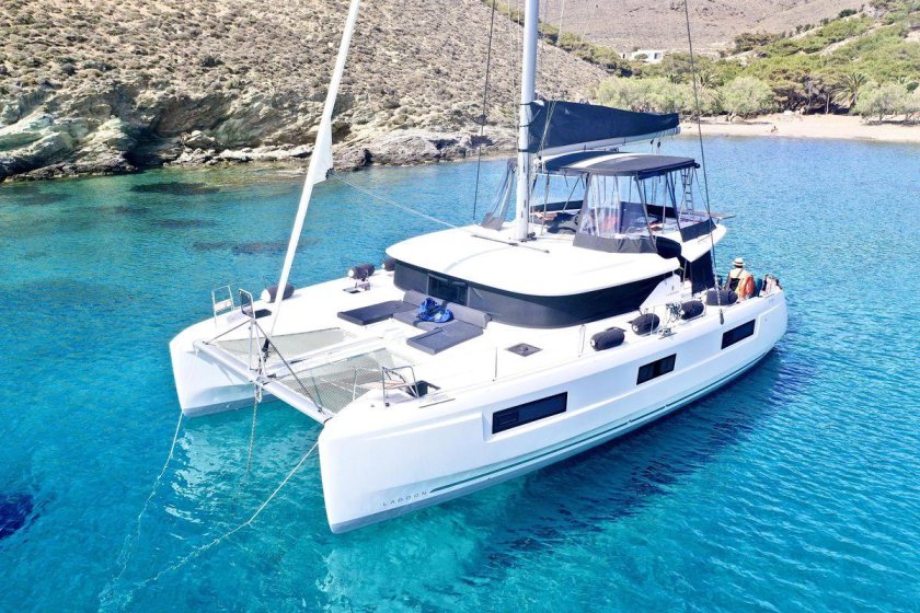 Катамаран lagoon 450