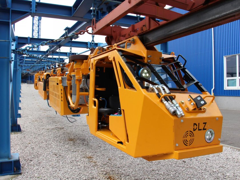 Шахтный подвесной Локомотив dlz110f