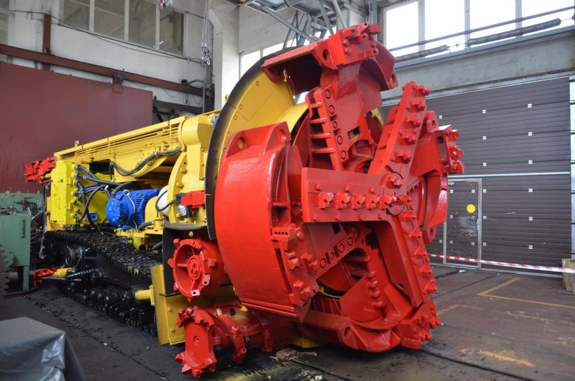 Проходческий комбайн КРП 3