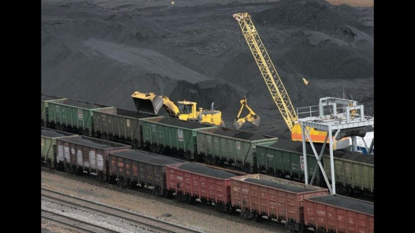 Уголь в вагонах Кузбасс