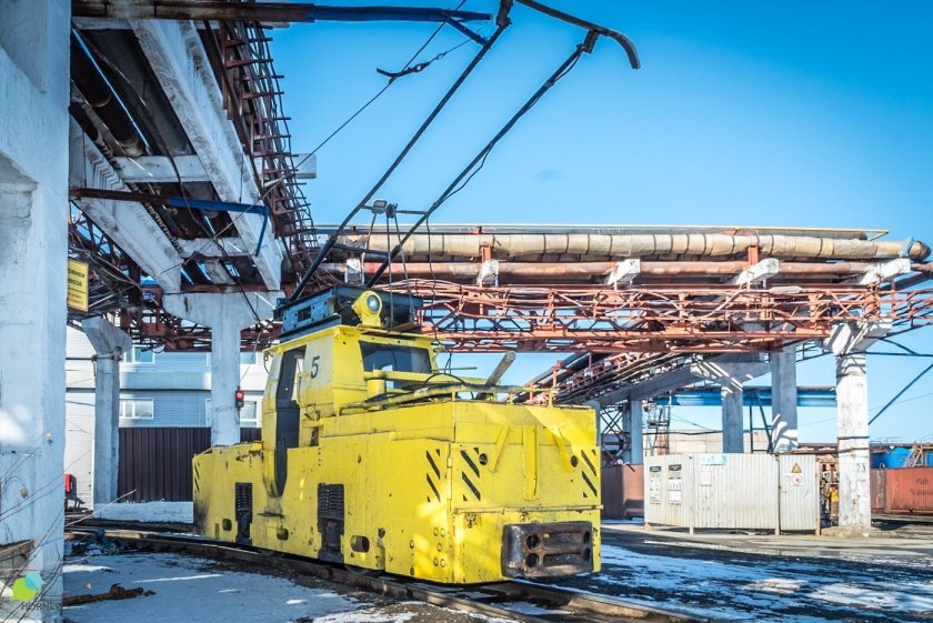 Электровоз подземный шахтный