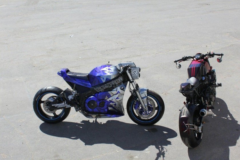 Honda cbr 1100 стритфайтер
