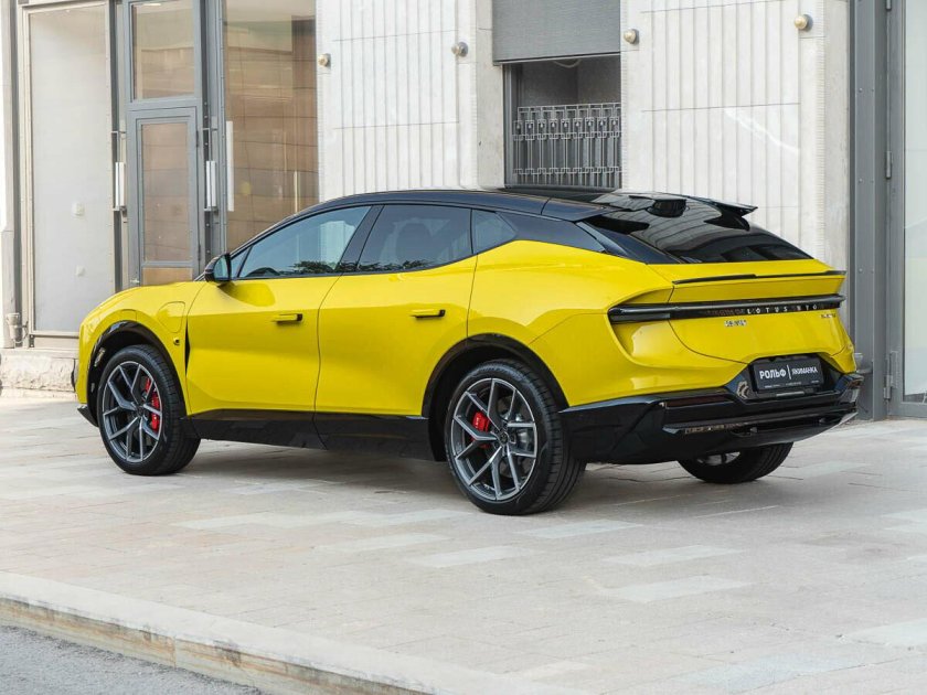 Лотус элетра