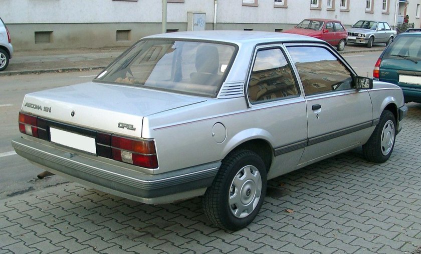Opel Ascona c
