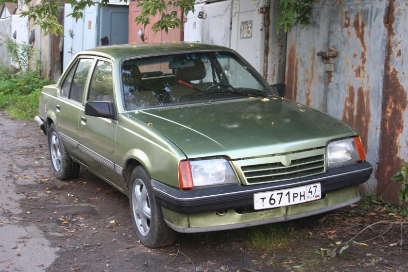 Opel Ascona c
