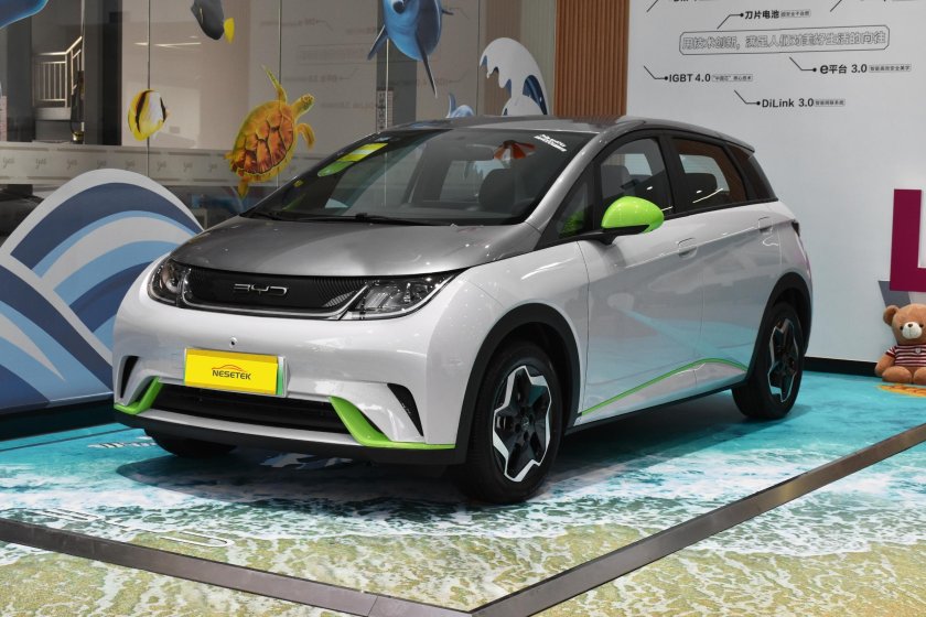 BYD Dolphin электромобиль