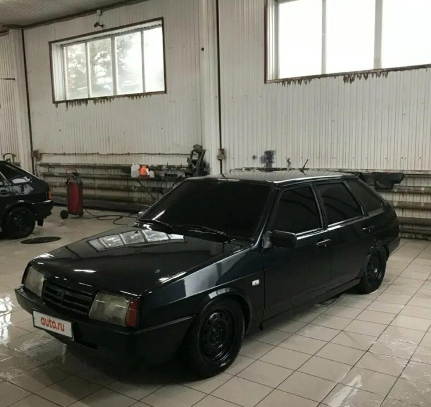 Лада ВАЗ 2109 черная тонированная