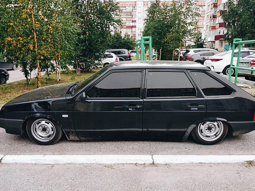 Лада 2109 черная тонированная