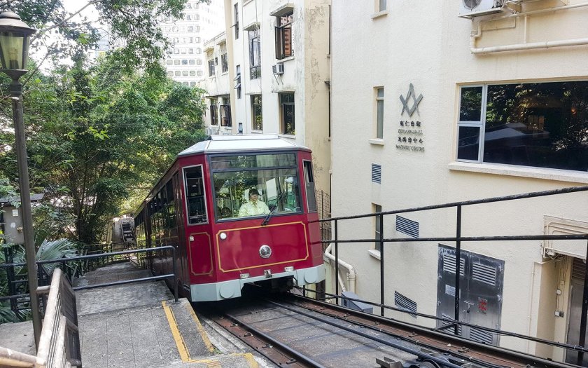 Гонконг трамвай на пик Виктория