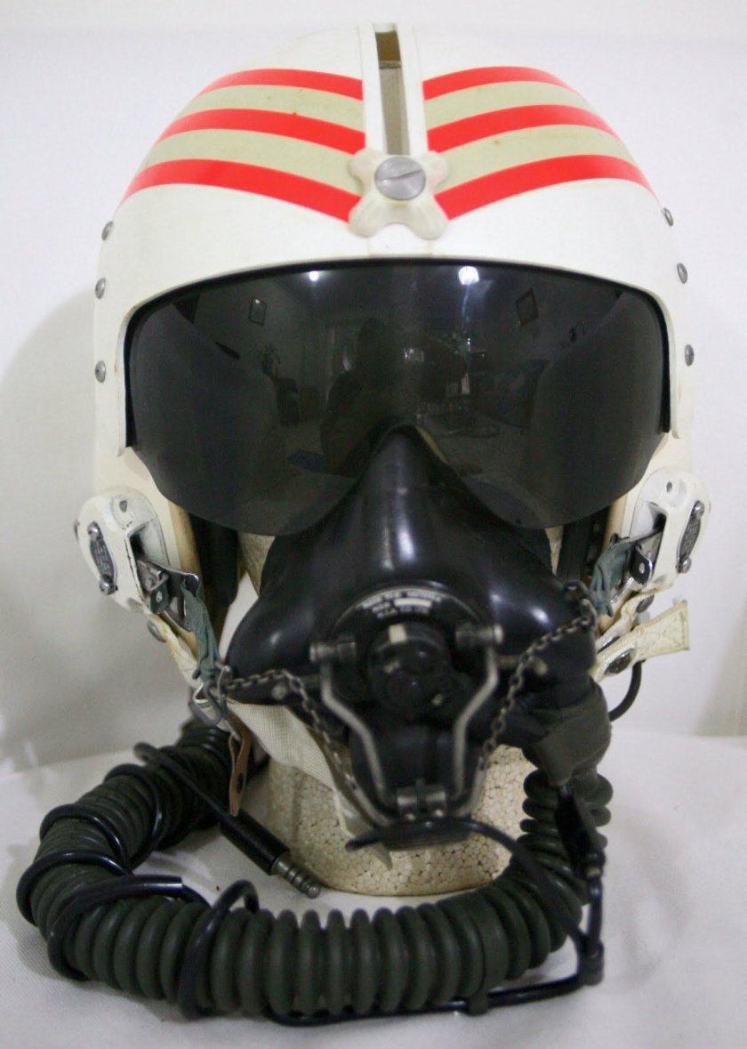 Гермошлем пилота f-4 Phantom