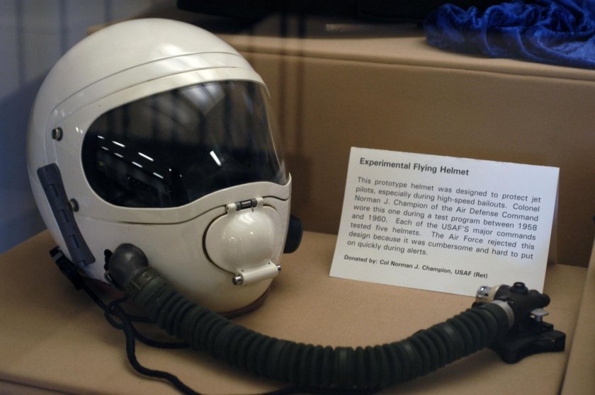Мотошлем модель Pilot Helmet