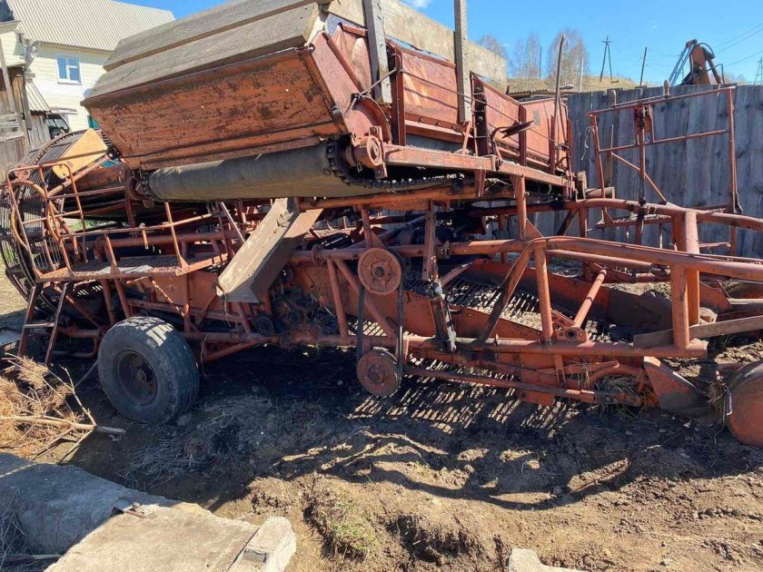 Кку-2а картофелеуборочный комбайн