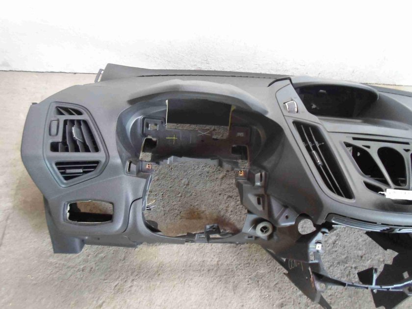 Торпедо Ford Escape