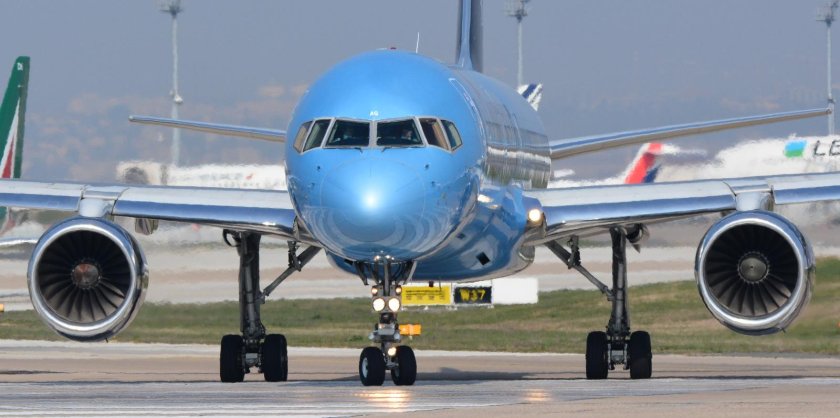 Boeing 757-200 Iron Maiden