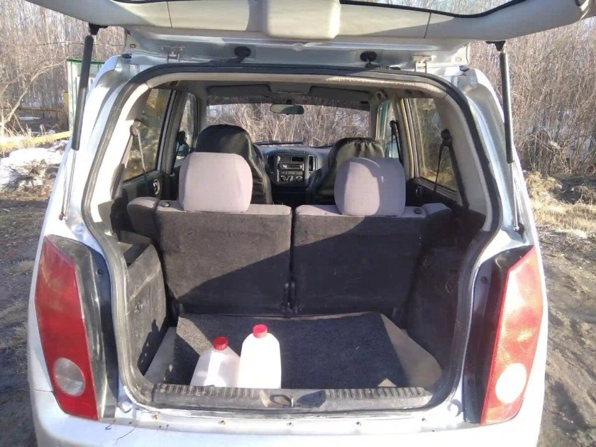 Mitsubishi dingo 1999