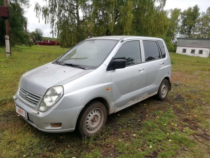 Машина Hafei Simbo