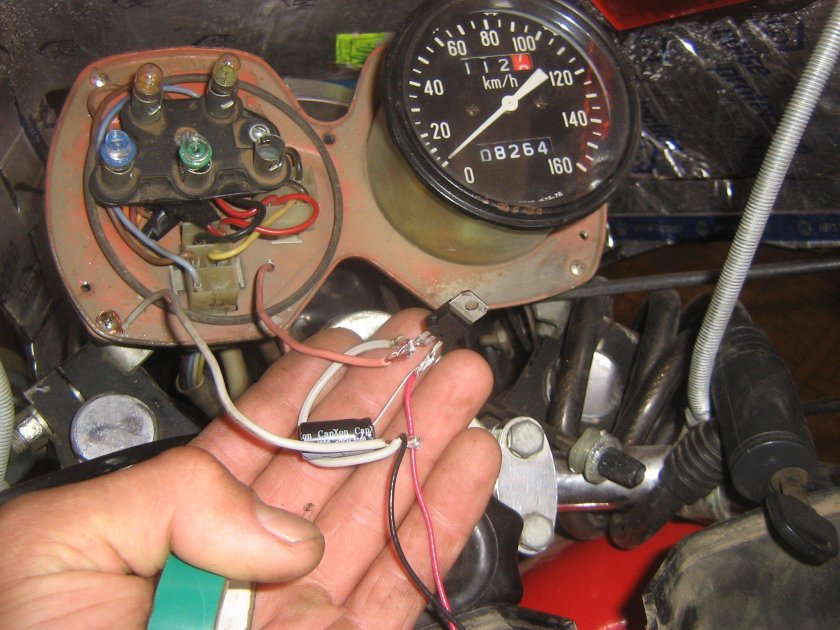 Датчик зарядки ИЖ Планета 5