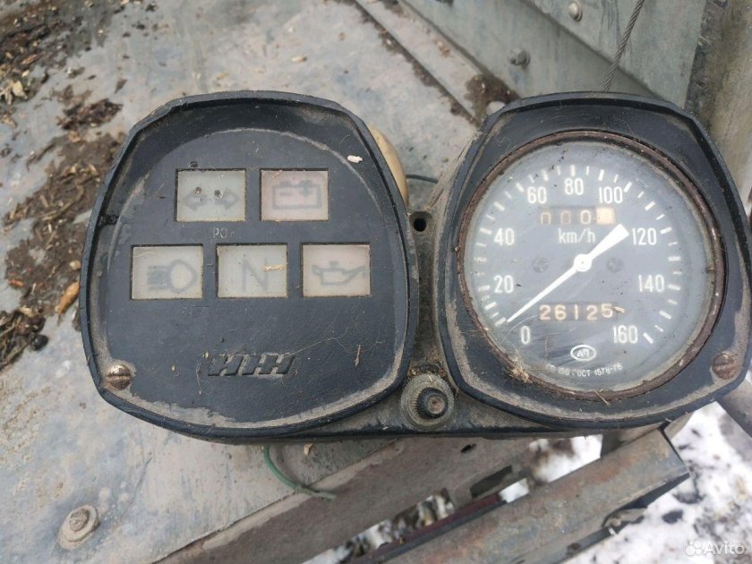 Щиток приборов ИЖ Планета 5