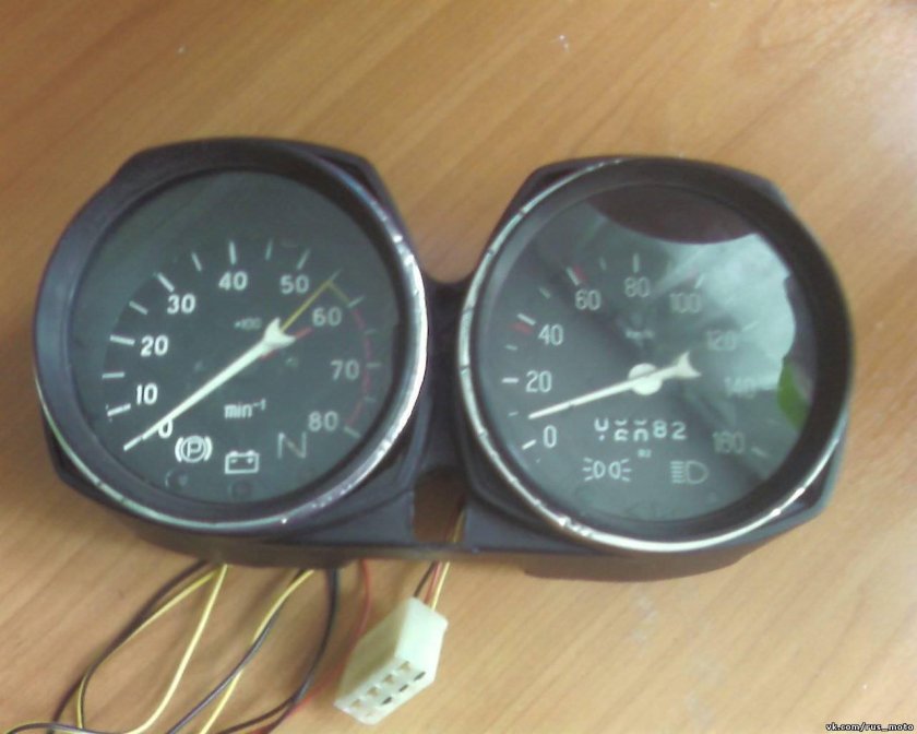 Спидометр от ВАЗ 2106 на ИЖ Планета 5