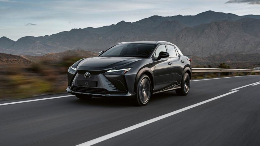 Lexus RZ 450e 2023