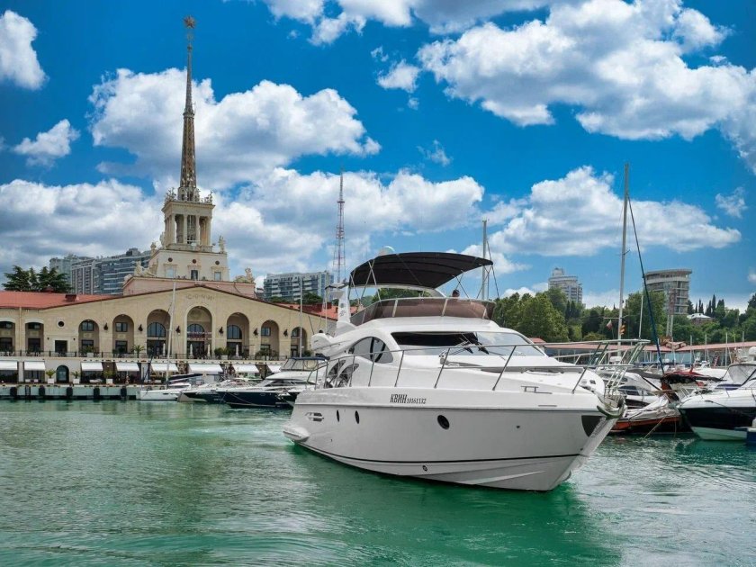 Яхтенная Марина Сочи