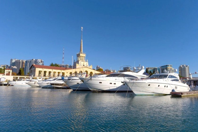 Морпорт Сочи яхты
