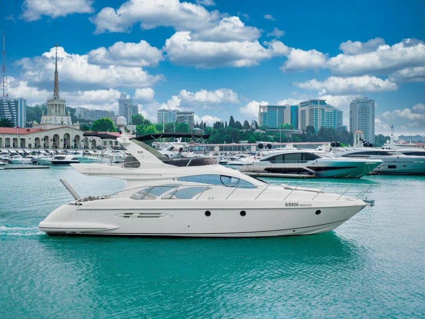 Азимут 50 яхта