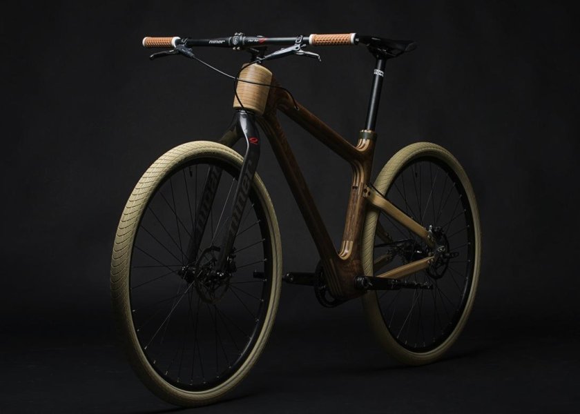 Деревянный велосипед скоростной