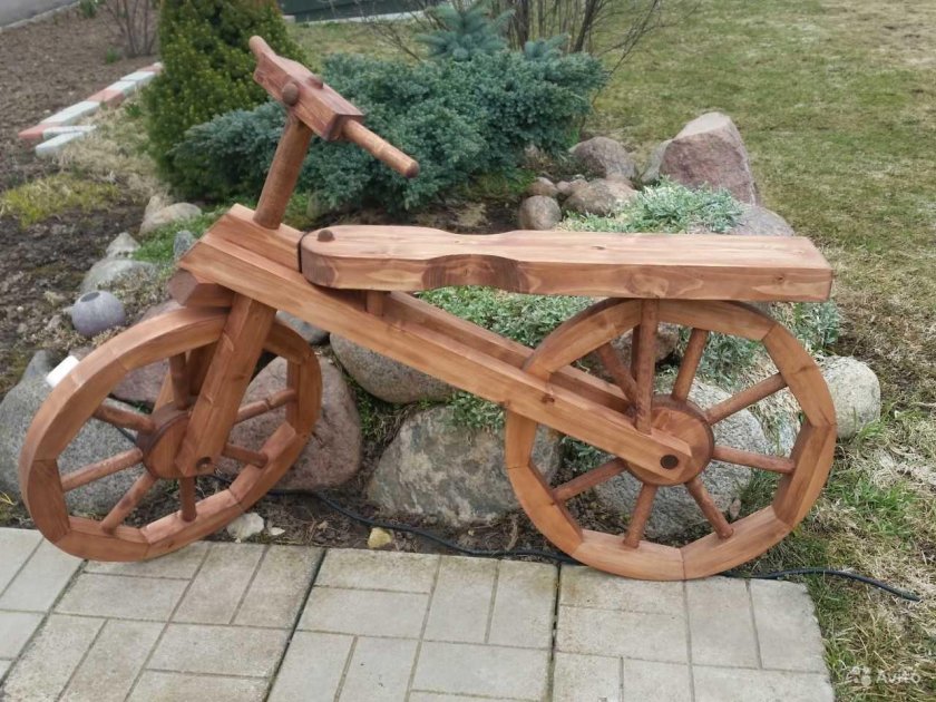 Первый деревянный велосипед