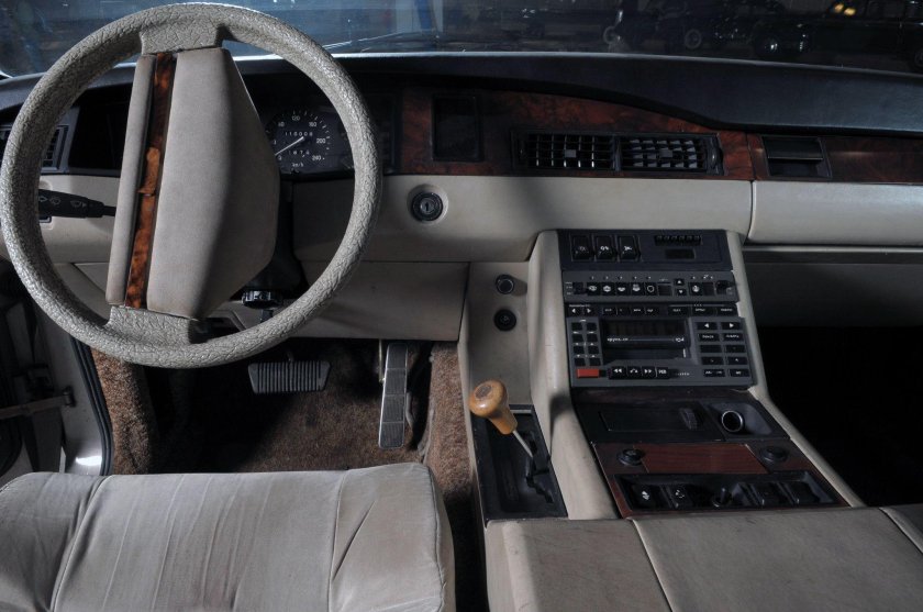 ЗИЛ седан 4102 салон