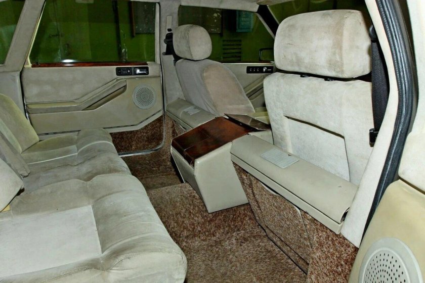 ЗИЛ седан 4102 салон