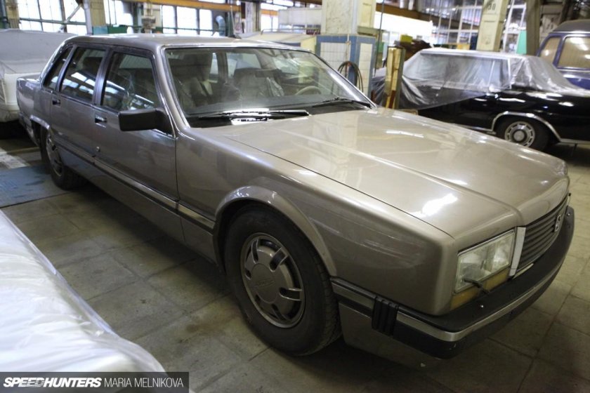 ЗИЛ 4102 черный