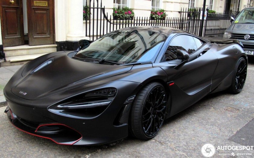 Mclaren 720 s black