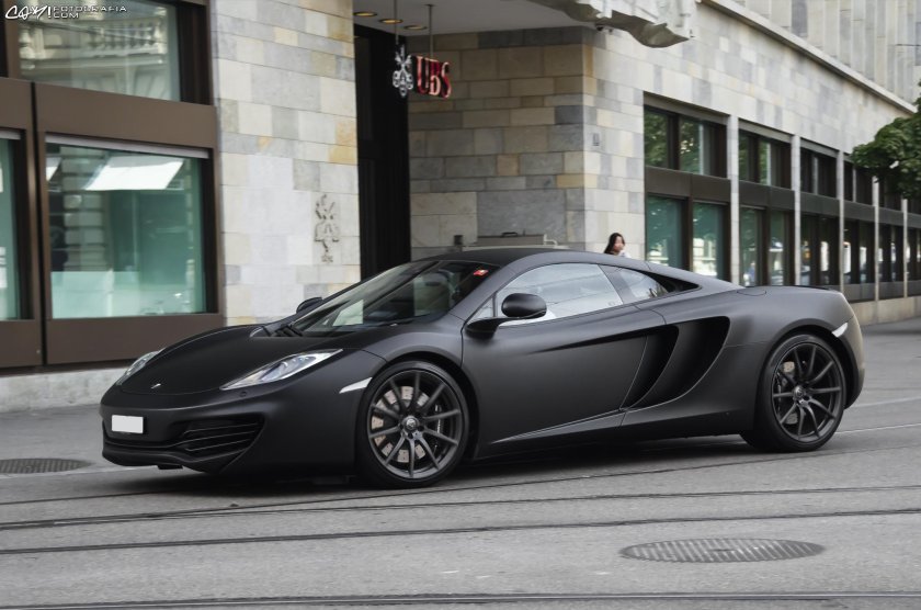 Макларен 720s черный матовый