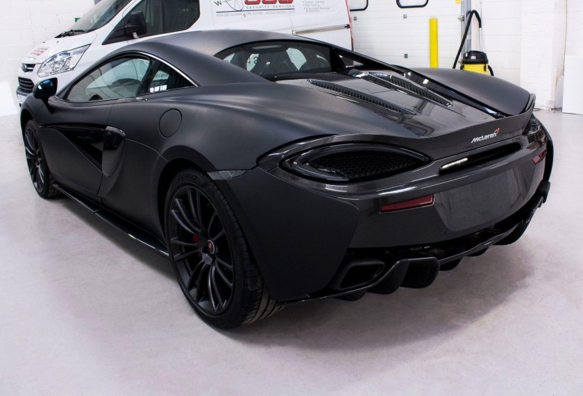 MCLAREN 570gt чёрная матовая