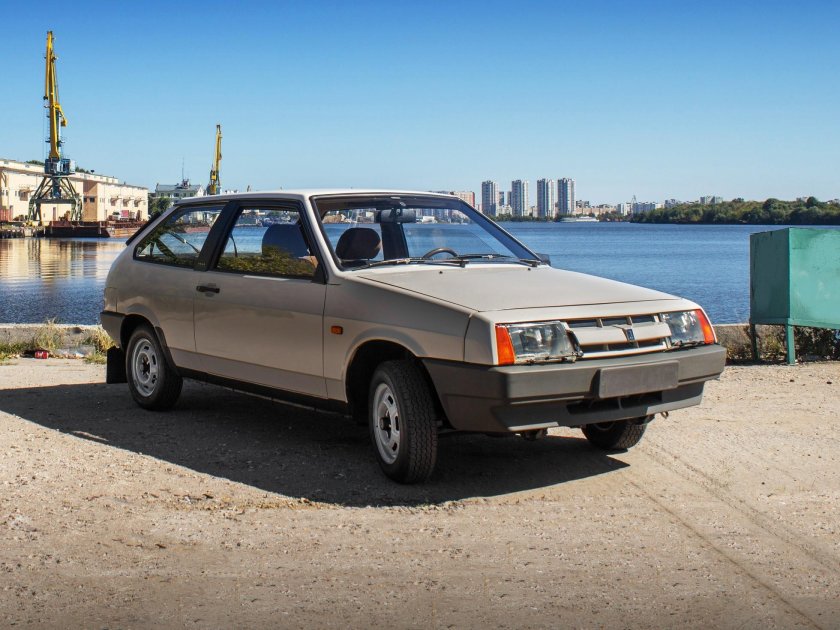 Lada ваз 2108