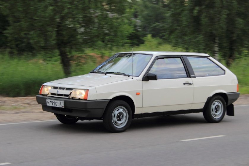 Lada 2108
