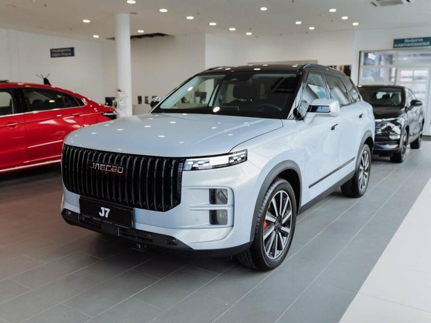 Китайская машина jaecoo