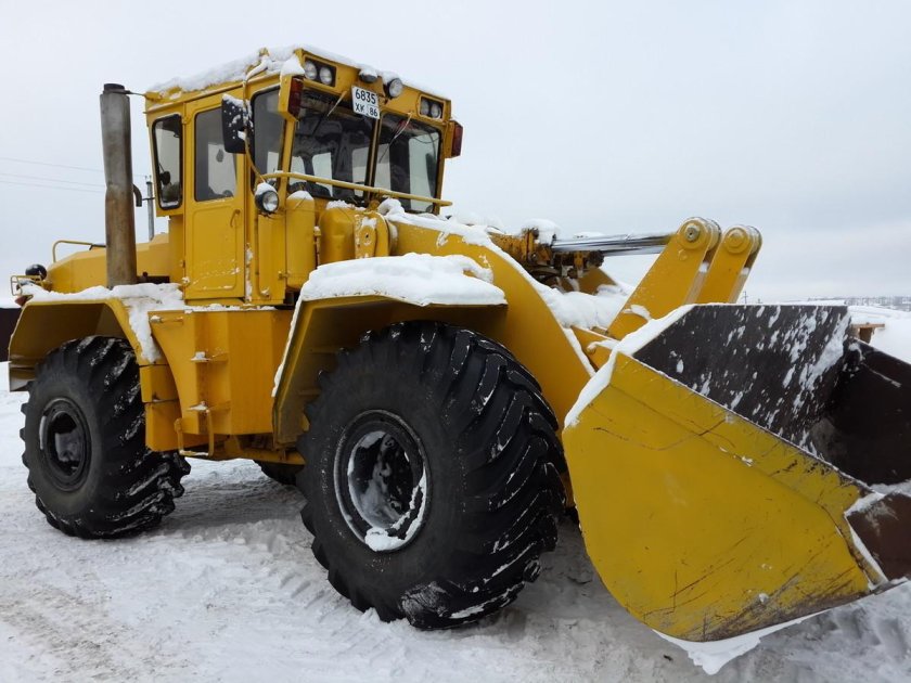 Кировец к-708удм