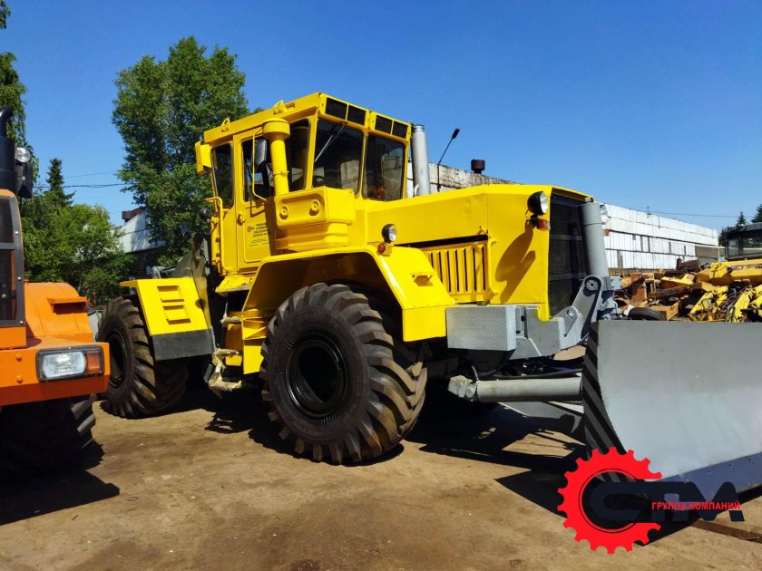 Кировец к-702мва-удм2