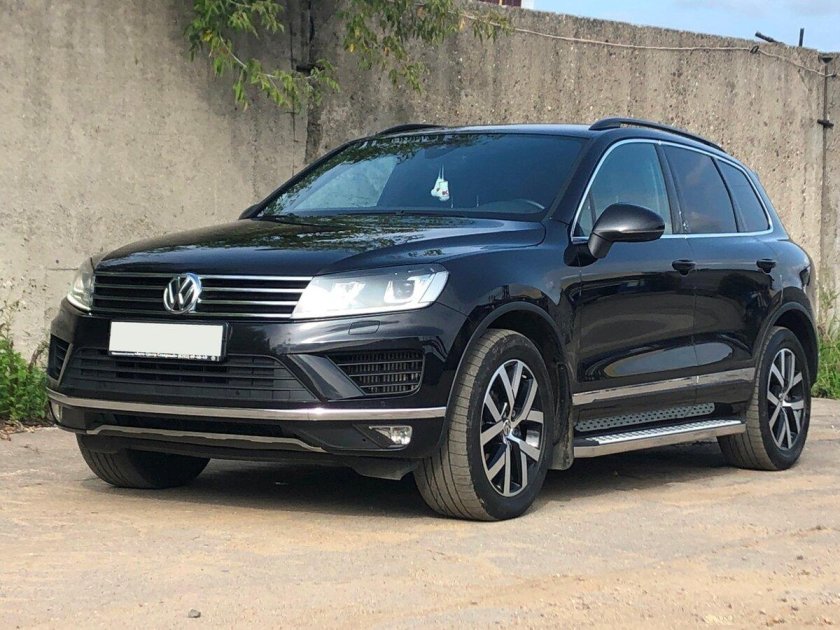 Фольксваген Туарег 2017